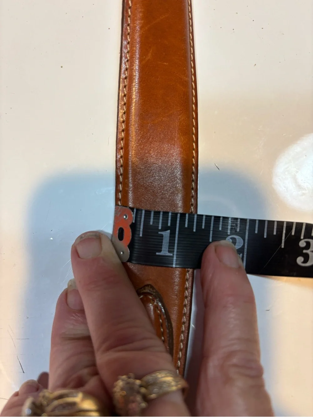 Lands' End Vintage Leather Ranger Belt featuring a distinct double-keeper 44